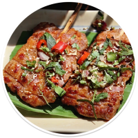 MOPING HEO NƯỚNG